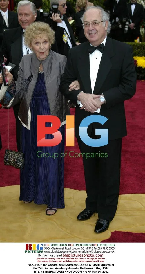 Actress Gloria Stuart at Oscars 2002