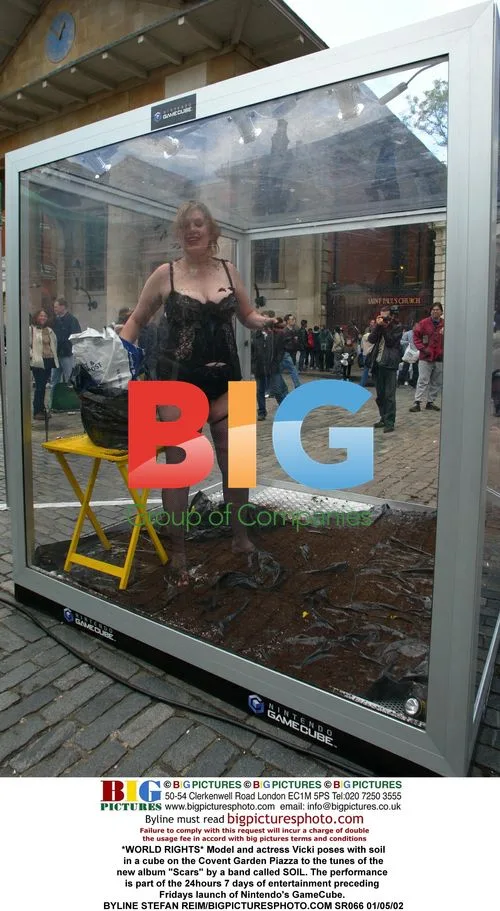 Vicki poses with soil on Covent Garden