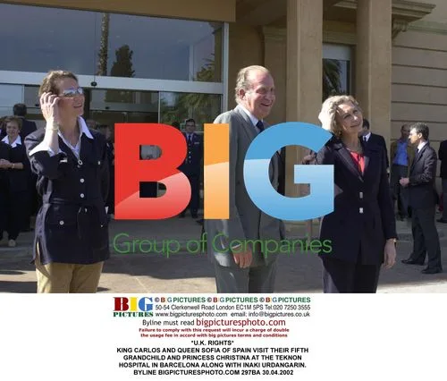 King Carlos and Queen Sofia visit 5th grandchild