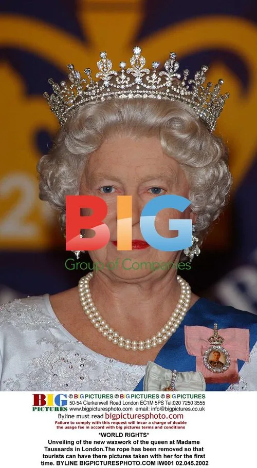 Queen's New Waxwork Unveiled in London