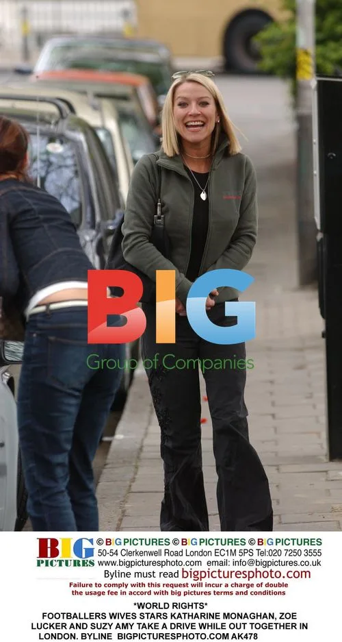 Footballers Wives stars take drive in London