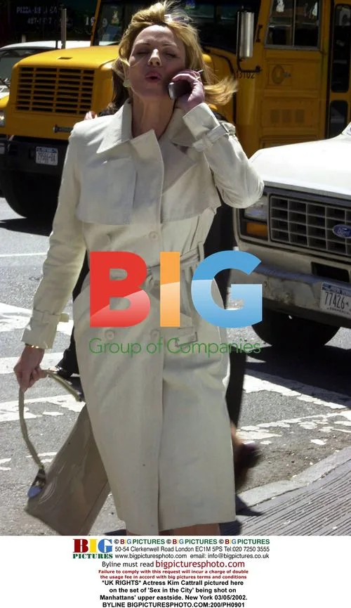Kim Cattrall on "Sex in the City" set