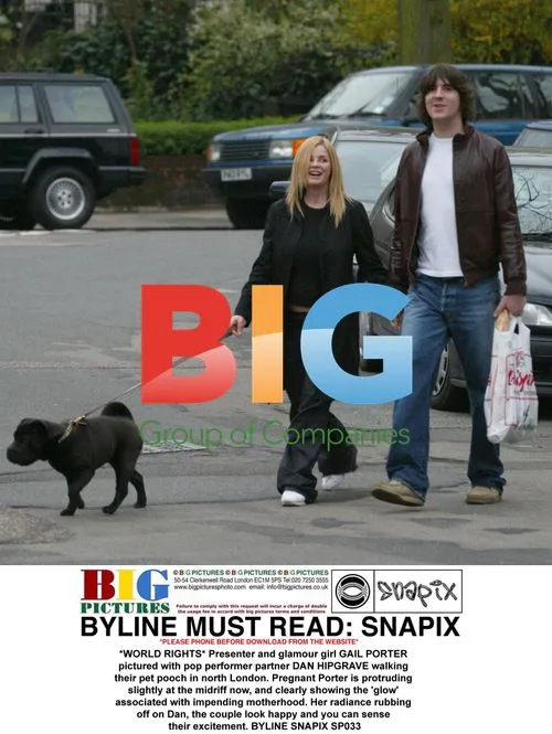 Gail Porter and Dan Hipgrave out with pet