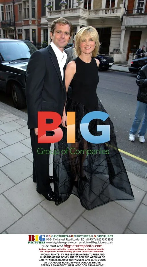 Anthea Turner and husband Grant Bovey at wedding