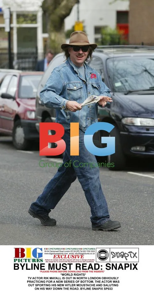 Rik Mayall Practices for New Bottom Series