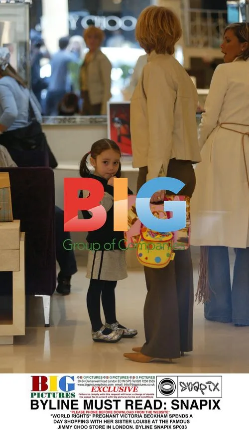 Pregnant Victoria Beckham Shopping in London