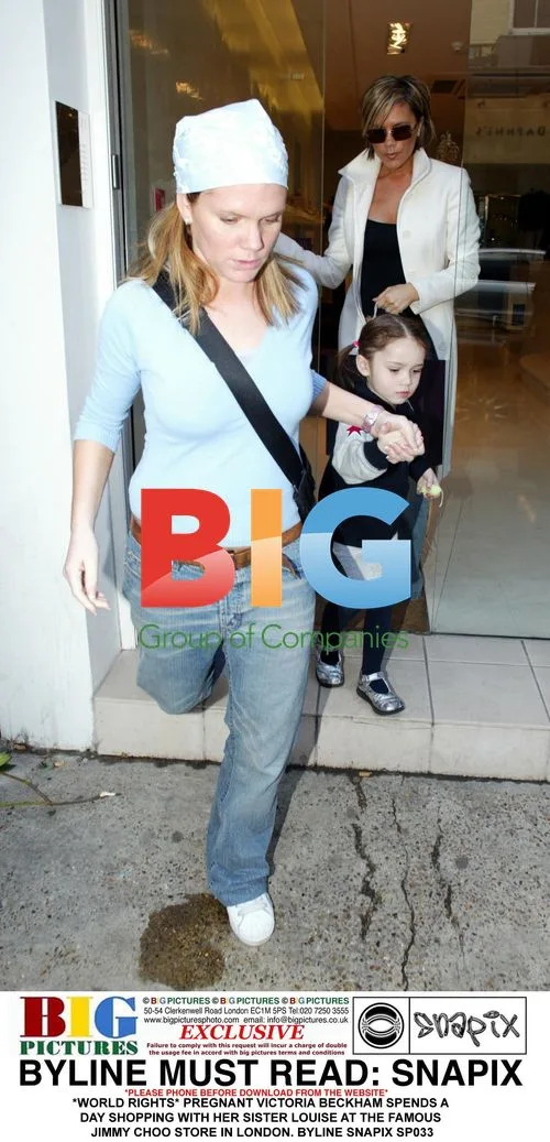 Victoria Beckham Pregnancy Shopping