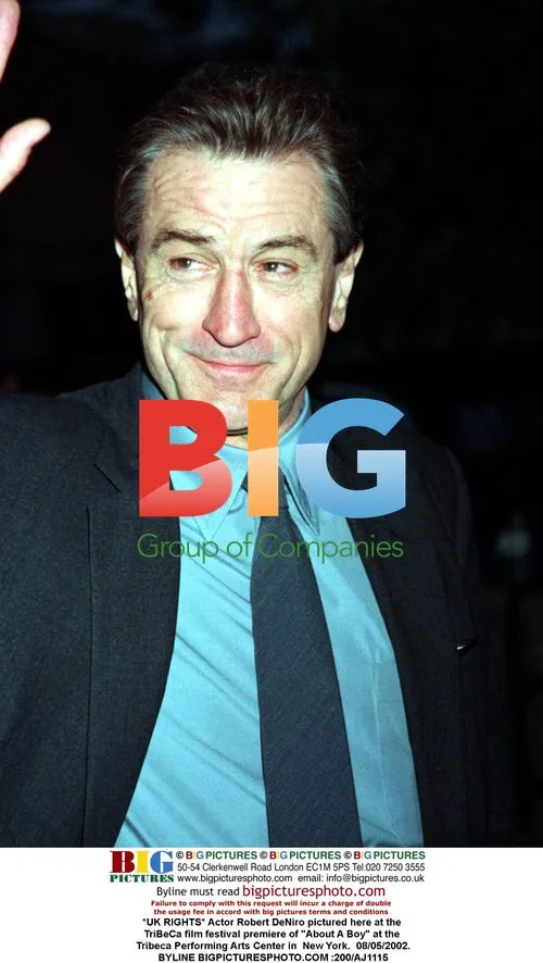 Robert DeNiro at 'About A Boy' premiere