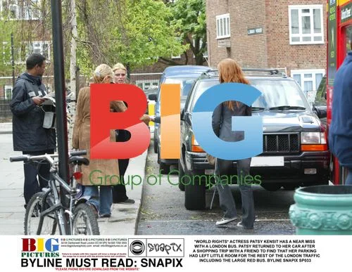 Patsy Kensit has near miss with London bus