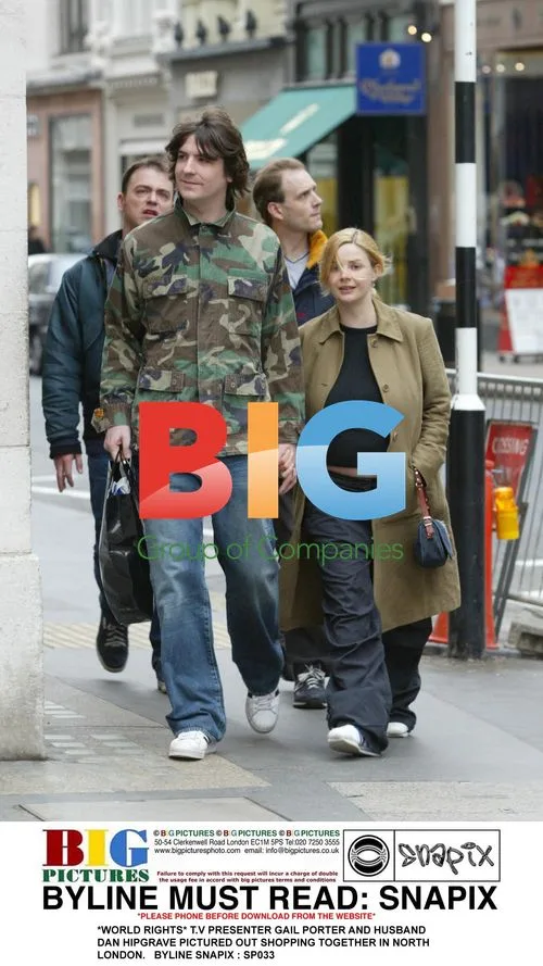 Gail Porter and Husband Dan Hipgrave Shopping in London