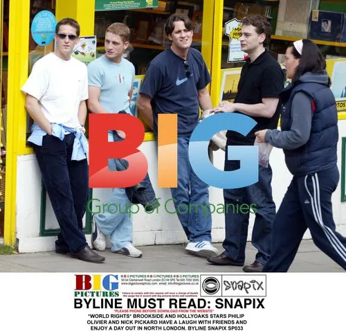 BROOKSIDE and HOLLYOAKS Stars Enjoy North London Day