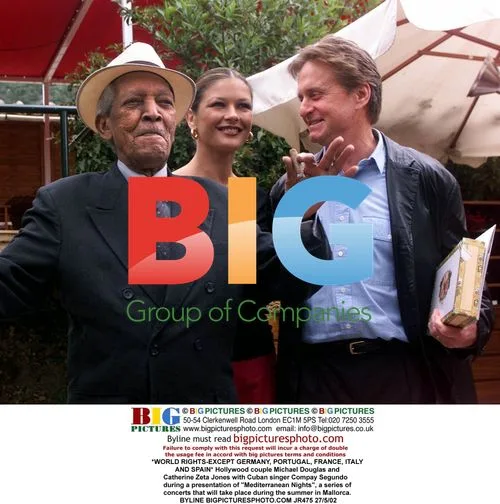 Michael Douglas, Catherine Zeta Jones, Compay Segundo