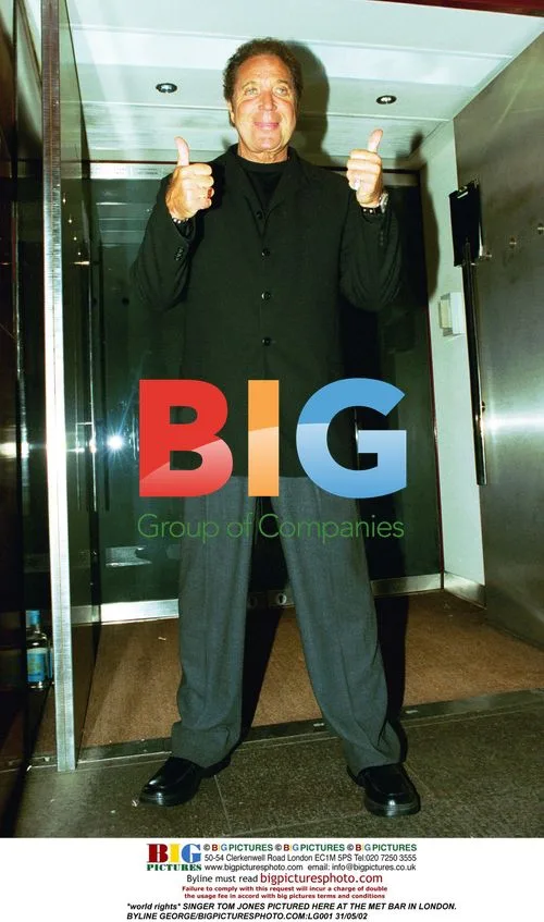 Singer Tom Jones at the MET Bar in London