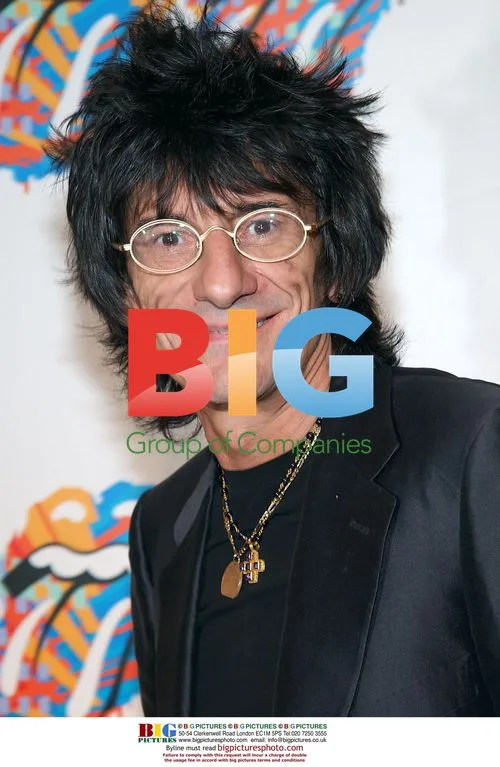 Ronnie Woods at Rolling Stones Fashion and Licks 2002
