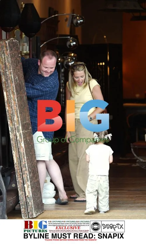 Edith Bowman spotted in North London
