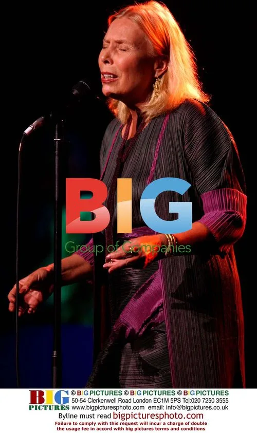 Joni Mitchell performs at Stormy Weather Benefit