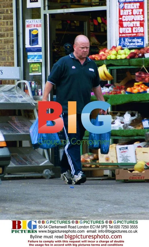 EASTENDERS' STEVE MCFADDEN Shopping in North London