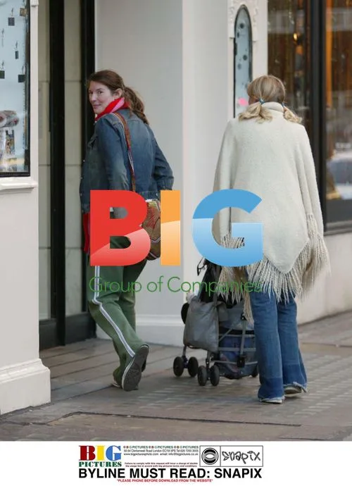 Pregnant Jules Oliver with baby daughter Poppy