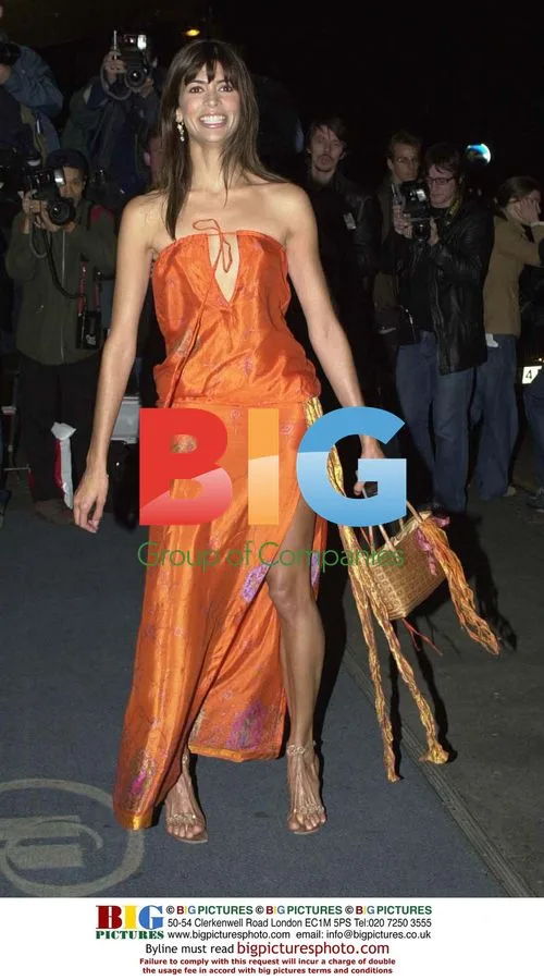 Lisa B Arrives at Breast Cancer Care Fashion Show