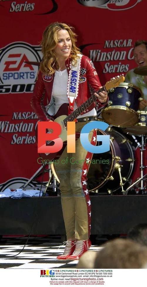 Sheryl Crow performs 'Steve McQueen' at Talladega