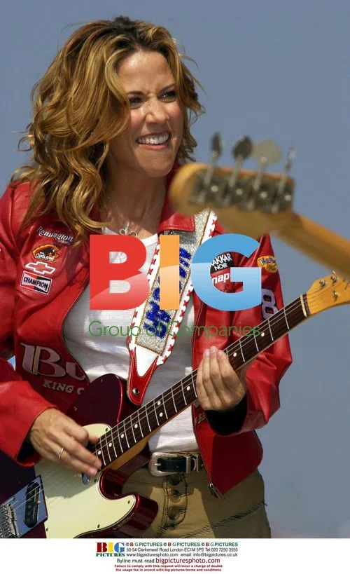 Sheryl Crow Performs at Talladega EA Sports 500