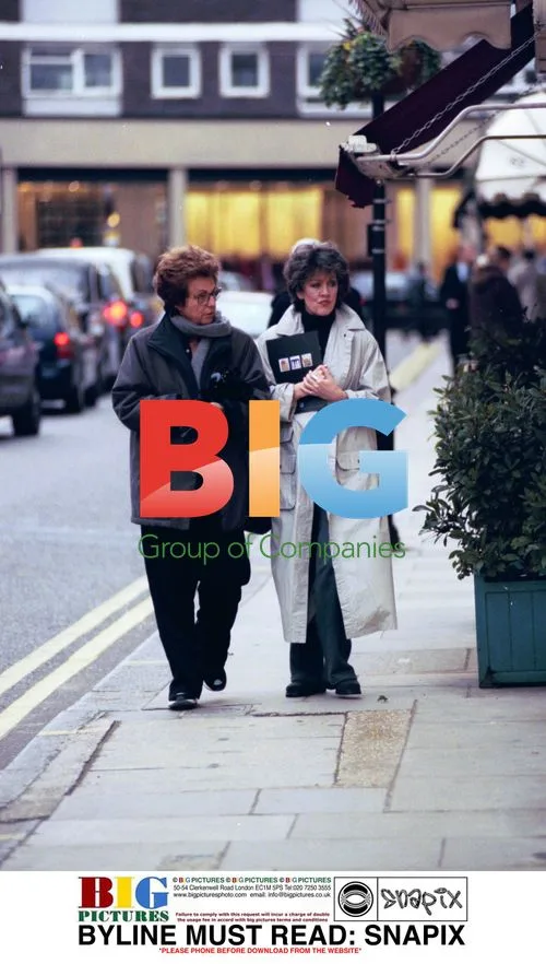 Amanda Barrie and Lesbian Lover