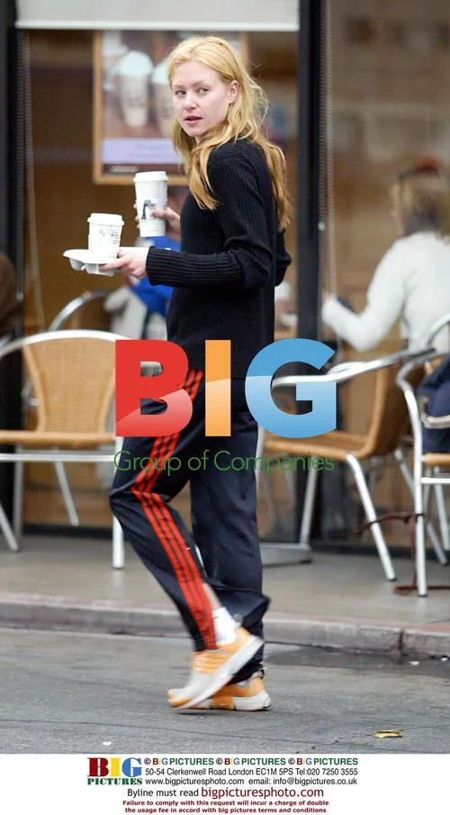 Portia di Rossi & Christina Ricci Meet for Coffee