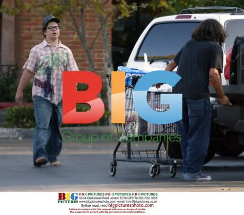 Jack Osbourne and friends shop in Malibu