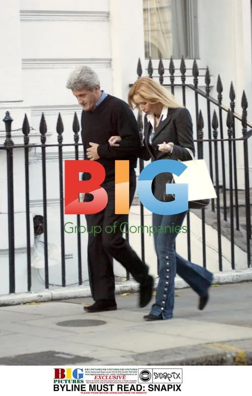 MRS MORAN SEEN OUT WITH MALE FRIEND