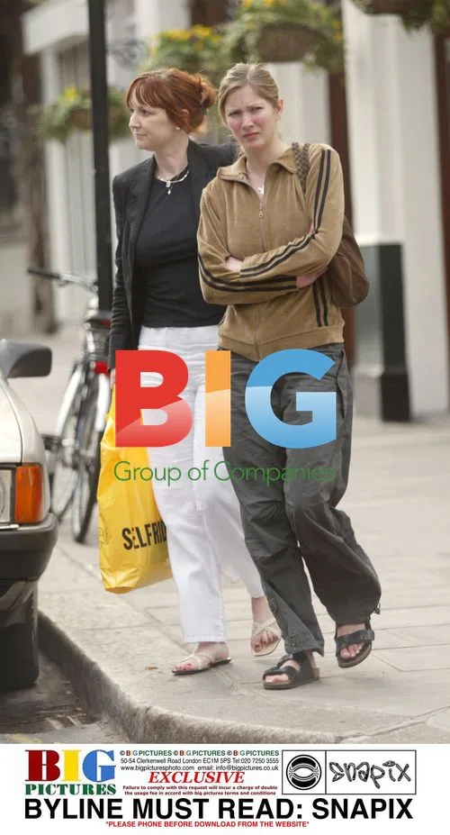 Lis Faulkner Out in London