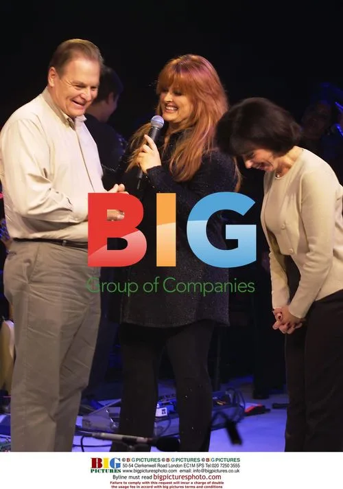 Wynonna Judd Performs in Concert