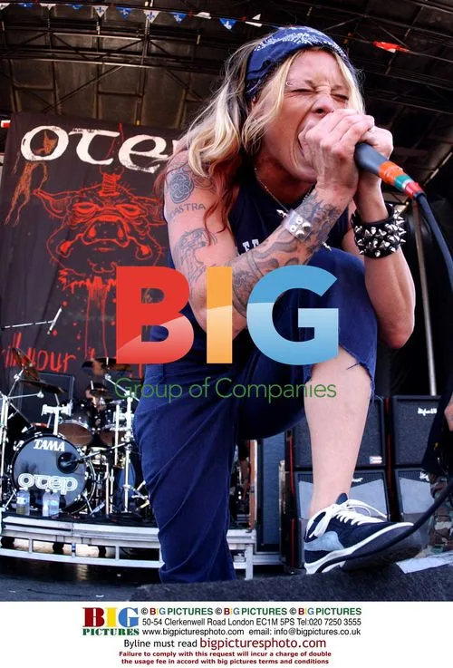 Otep at Ozzfest 2002 in Mountain View