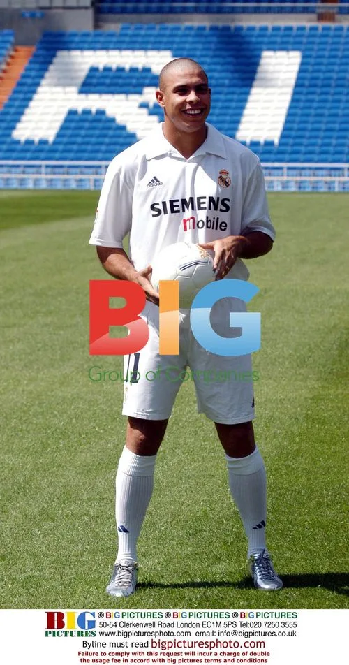 Ronaldo Presented as New Real Madrid Player
