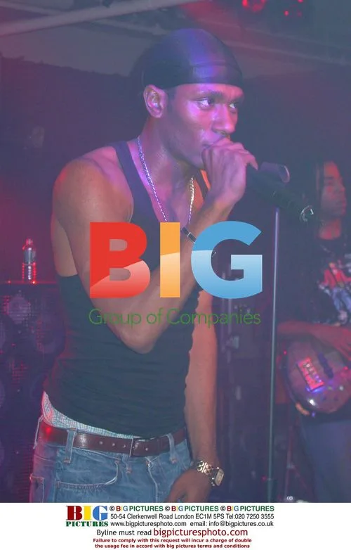 Mos Def performs at Fader Magazine party