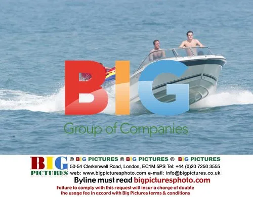 TV Actors Splash Around in Spain