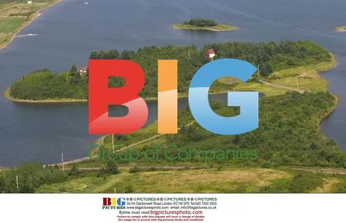 Thurman and Hawke Buy Island in Nova Scotia