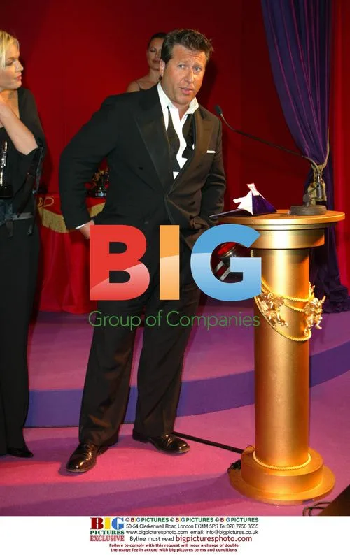DR FOX Receives Best Reality TV Award