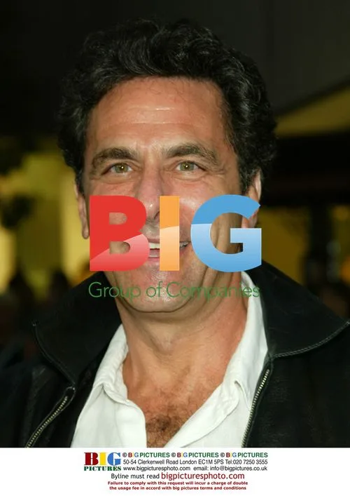 Robin Thomas @ 'The Banger Sisters' Premiere