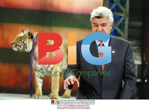 Jay Leno with tiger at The Tonight Show