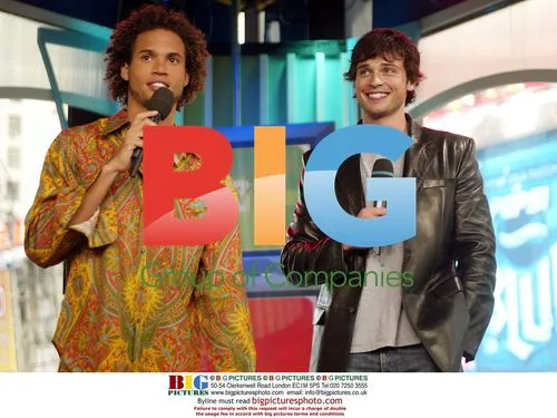 Quddus and Tom Welling on TRL