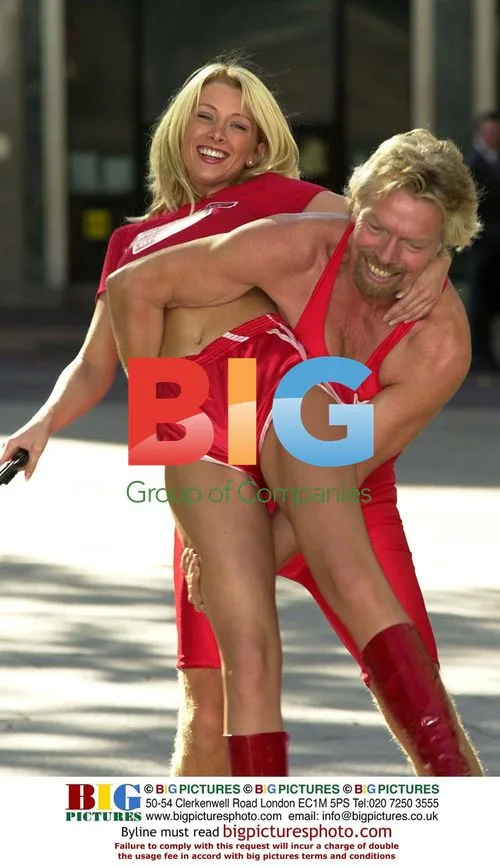 Sir Richard Branson launches Virgin.net broadband