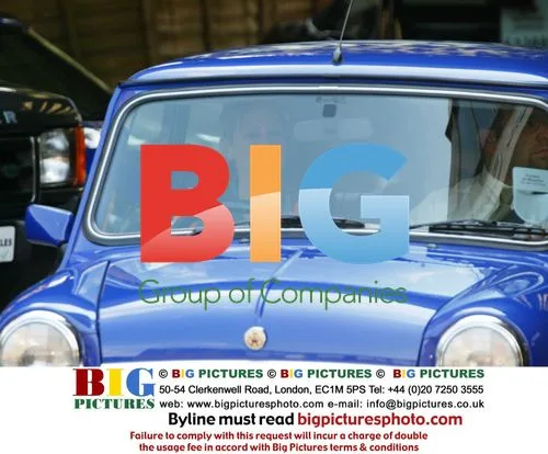 Nicole Appleton Takes a Mini for a Test Drive