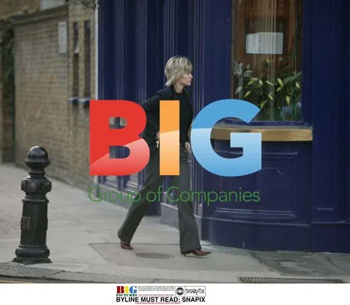 Nicola Formby Shopping in North London