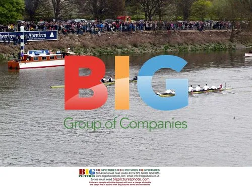Oxford and Cambridge Boat Race Finish