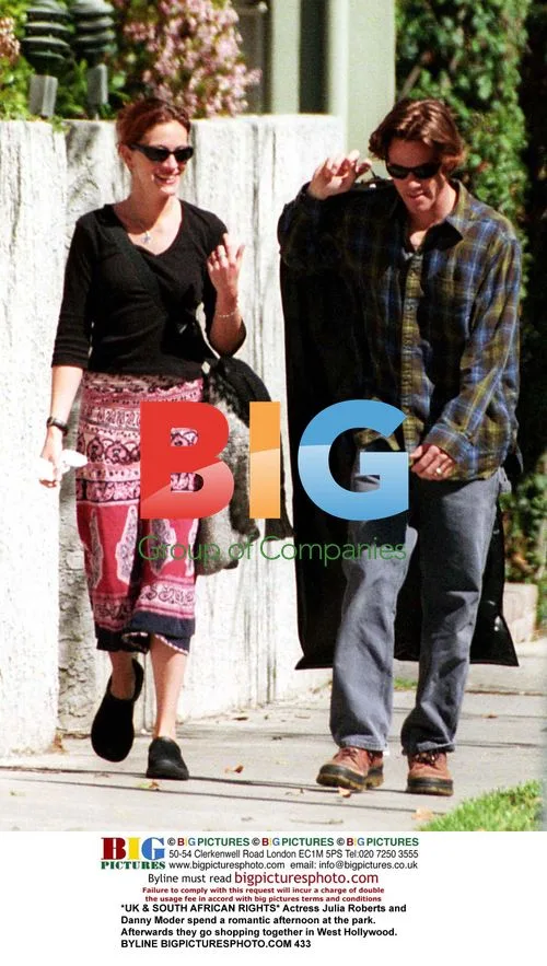 Julia Roberts and Danny Moder at Park