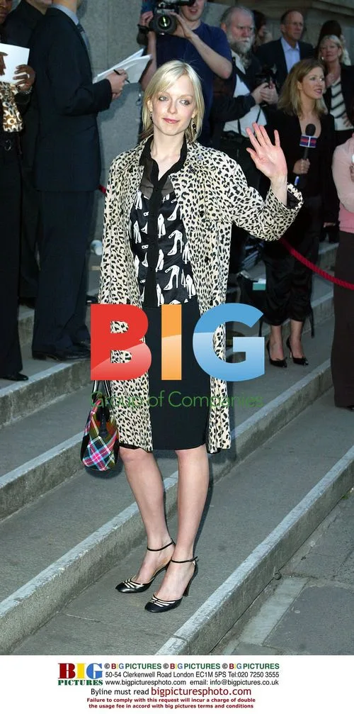 Lauren Lavene at Saatchi Gallery Opening