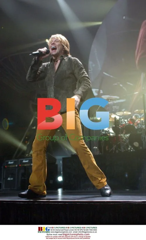 Jon Bon Jovi Performs at Bounce Tour