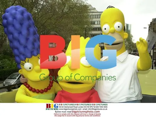 Homer and Bart Simpson celebrate 300th episode