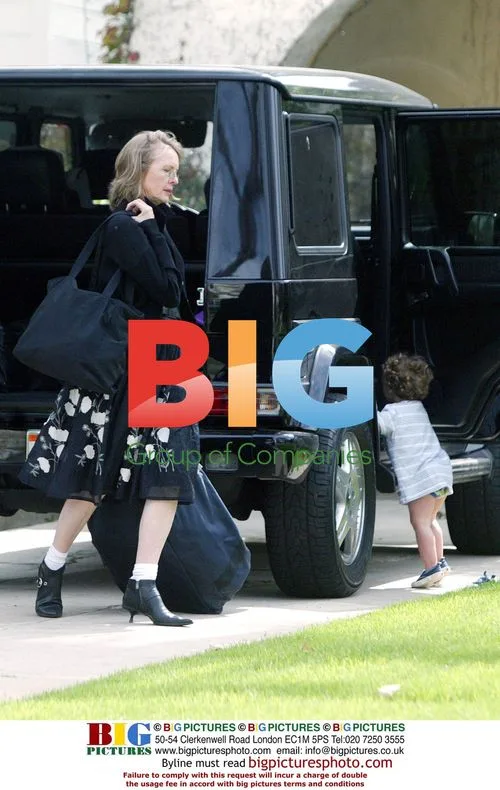 Diane Keaton shops in Beverly Hills