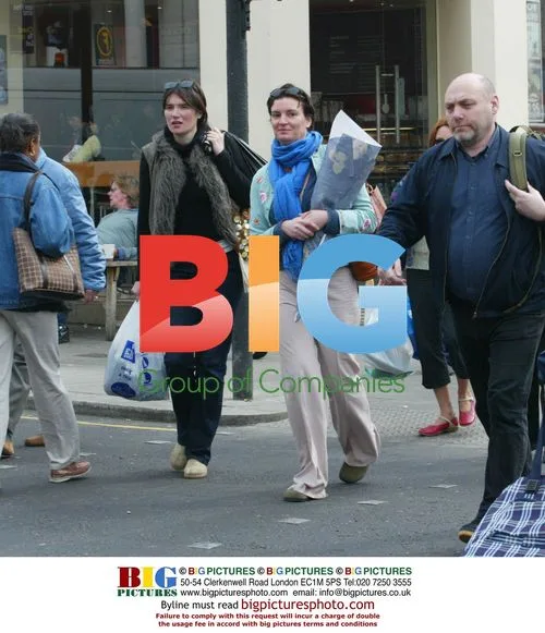 Daniella Nardini Shopping in London